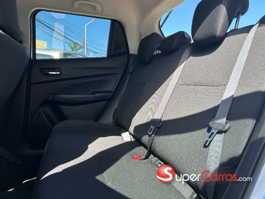 2020 Suzuki Swift — foto 7 / 11
