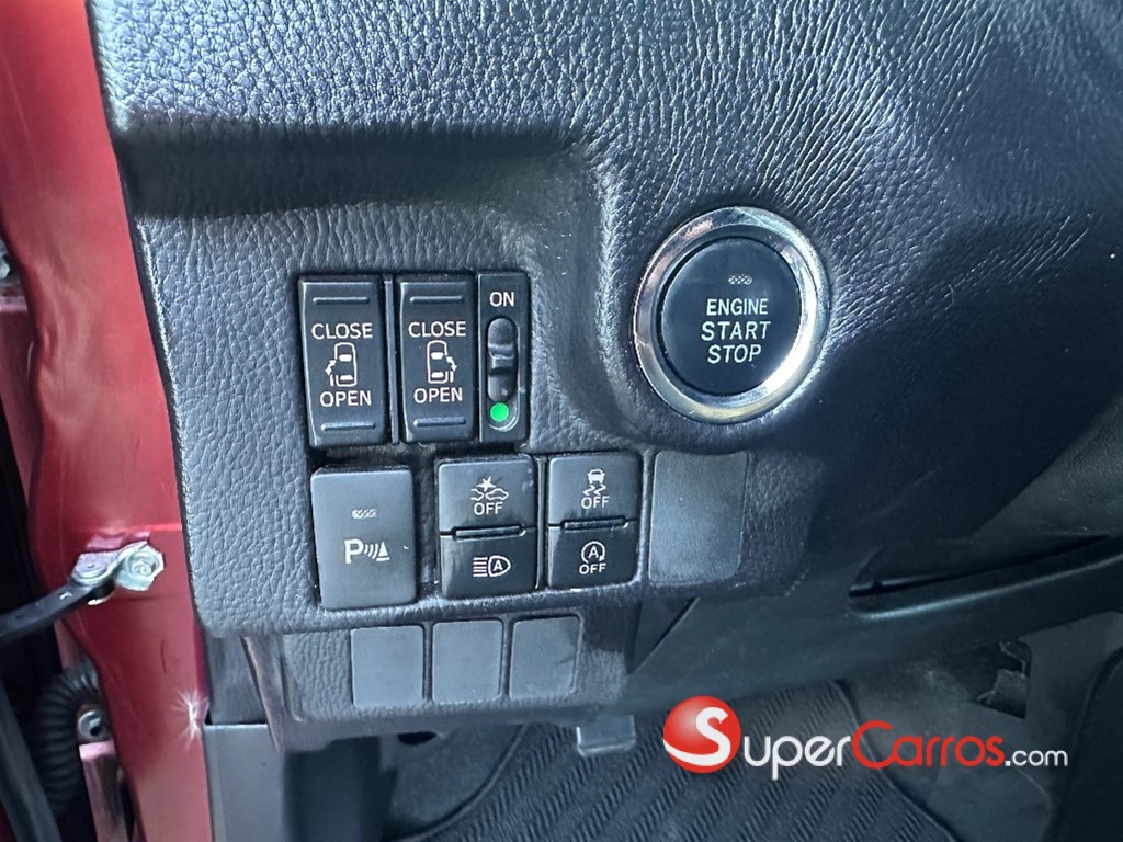 2020 Toyota Roomy — foto 10 / 11