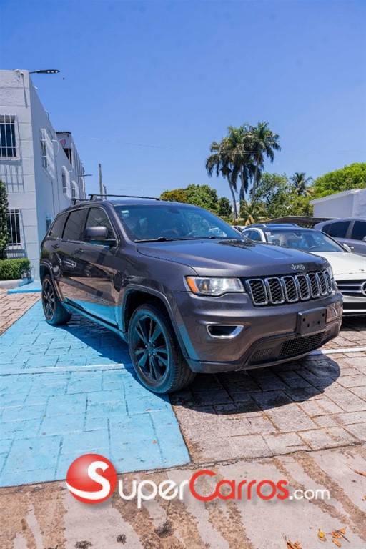2017 Jeep Grand Cherokee Altitude — foto 3 / 11
