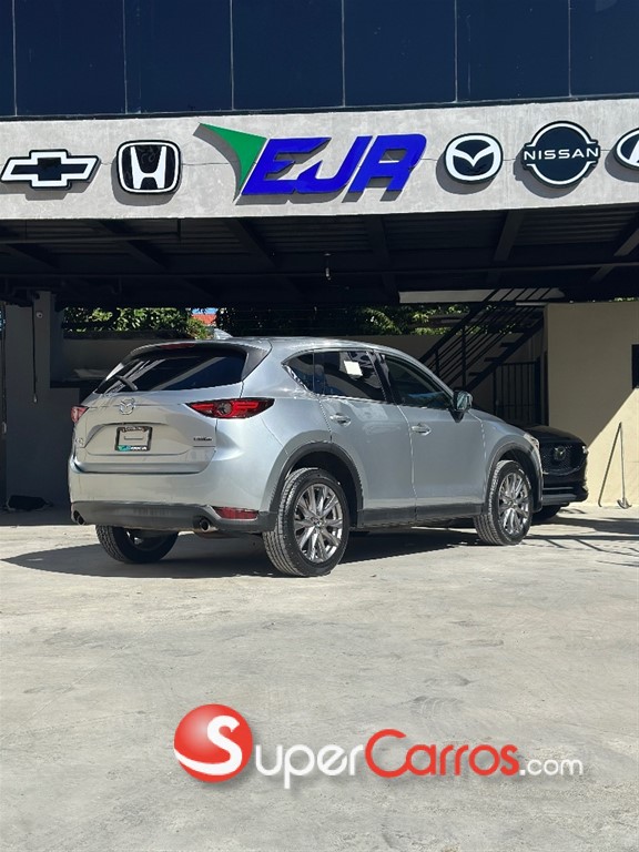 2020 Mazda CX-5 GRAND TOURING AWD — foto 4 / 7