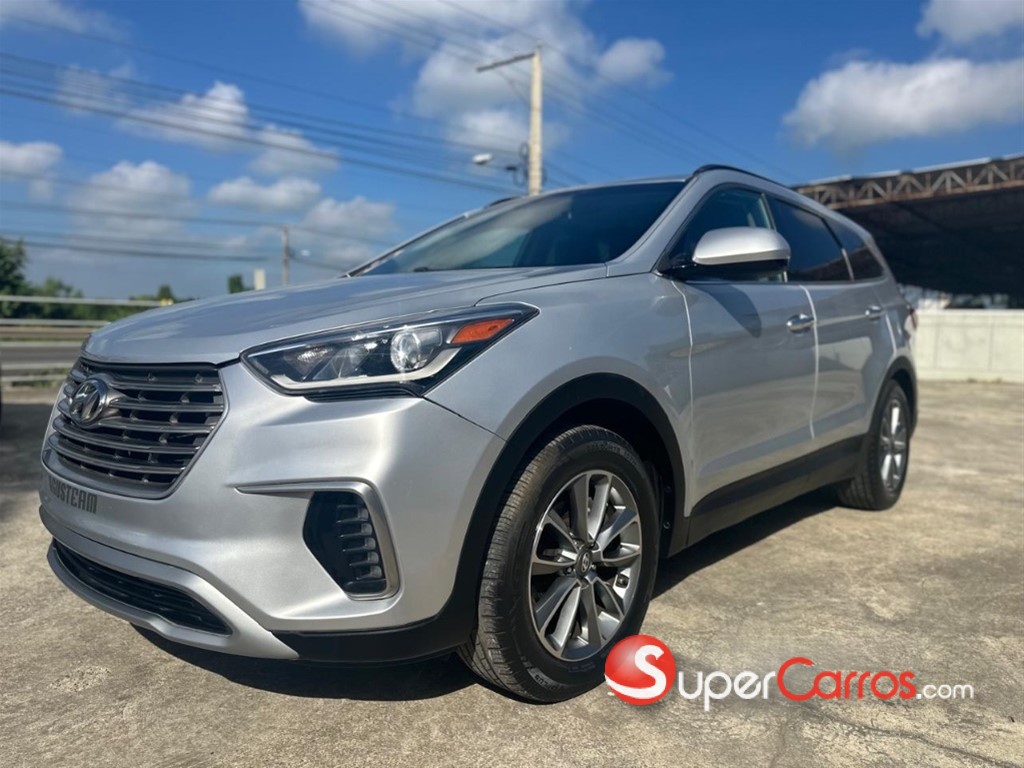 2017 Hyundai Grand Santa Fe