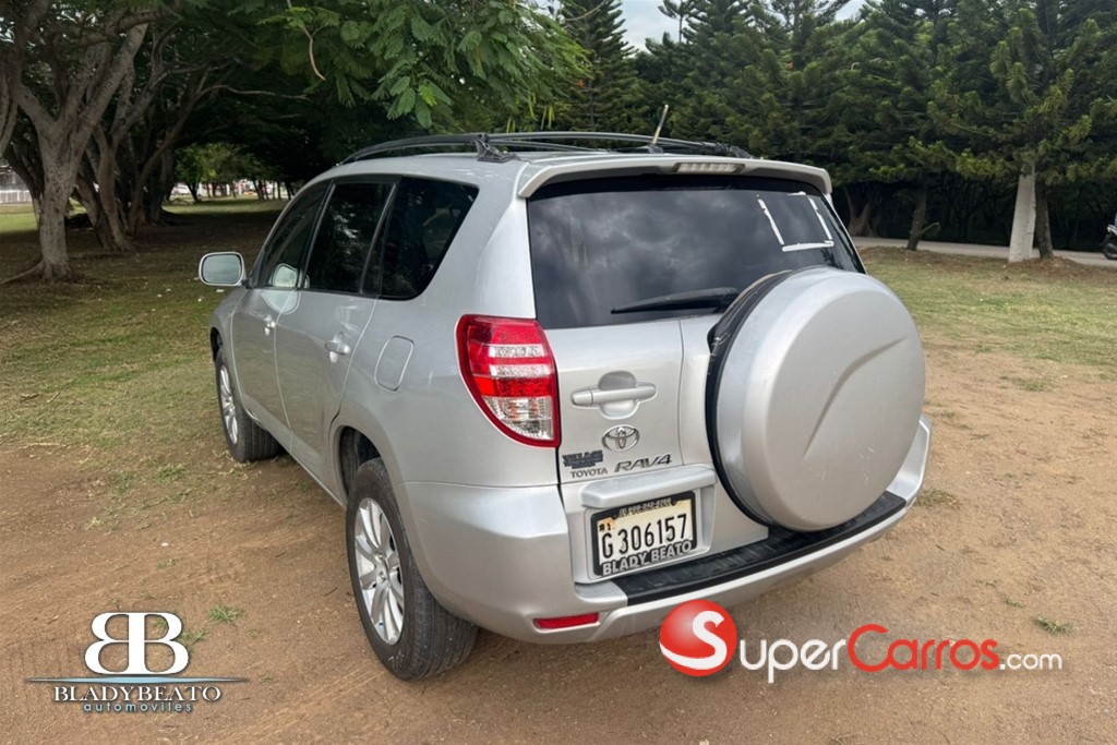 2009 Toyota RAV4 — foto 5 / 11