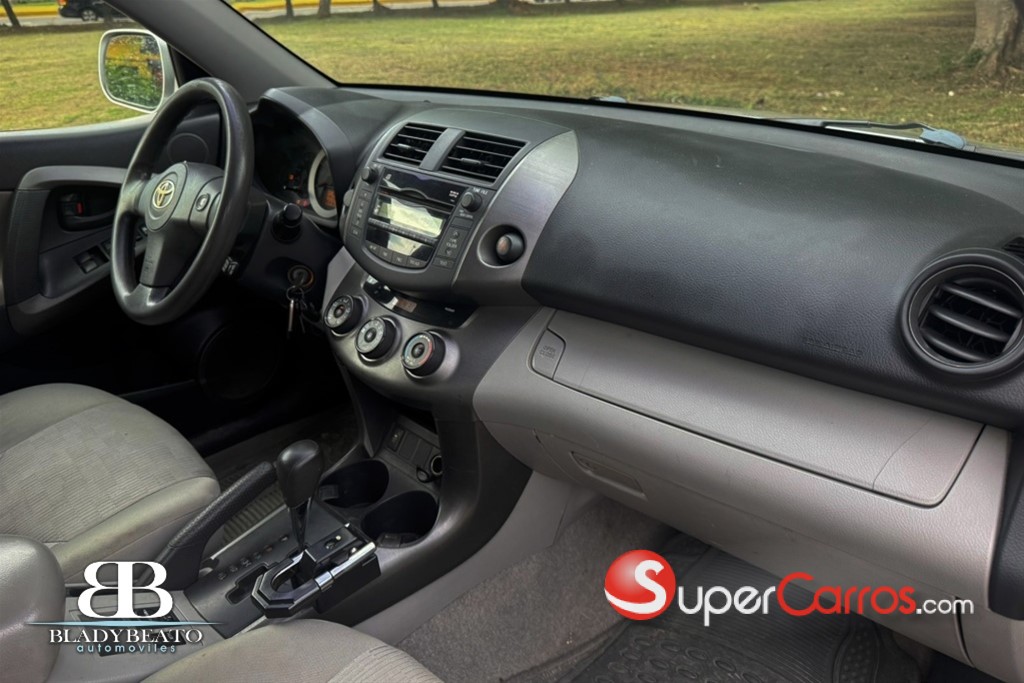 2009 Toyota RAV4 — foto 11 / 11
