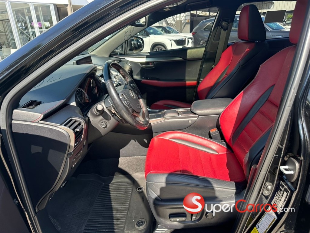 2021 Lexus NX 300 F Sport — foto 5 / 8