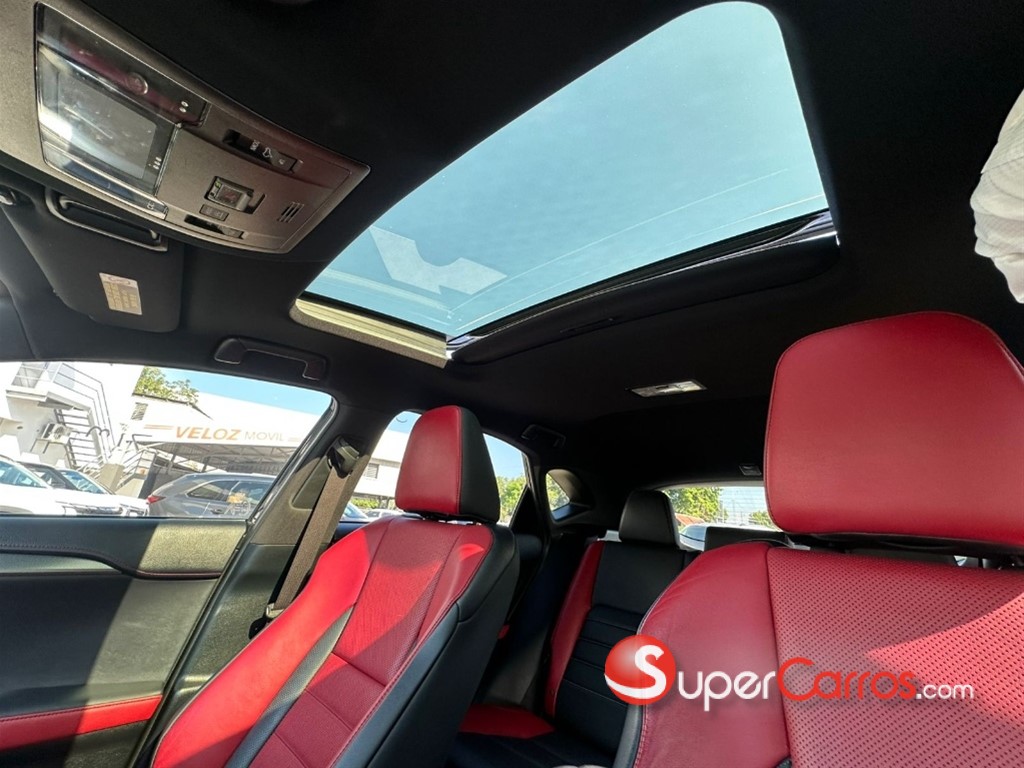 2021 Lexus NX 300 F Sport — foto 8 / 8
