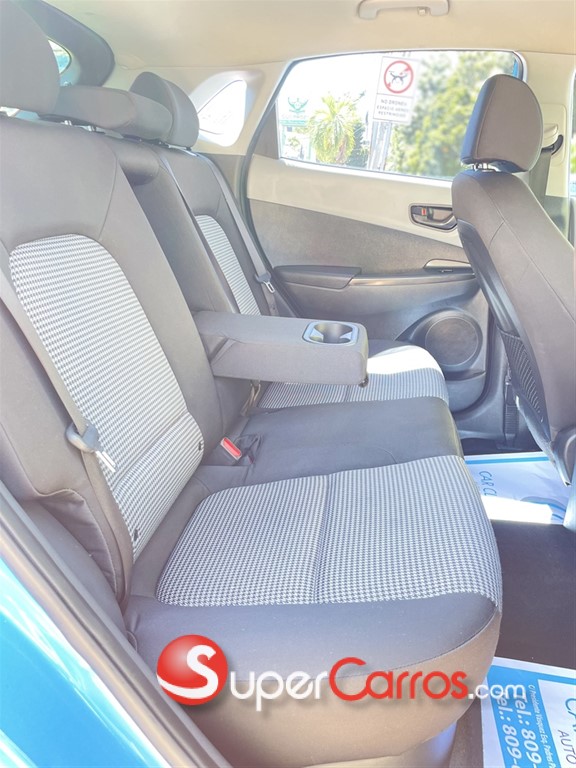 2021 Hyundai KONA — foto 9 / 12