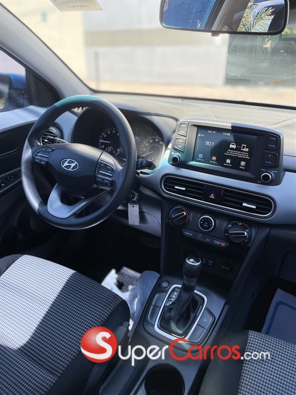 2021 Hyundai KONA — foto 10 / 12