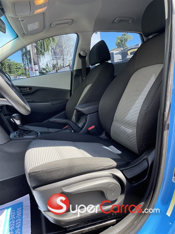 2021 Hyundai KONA — foto 11 / 12