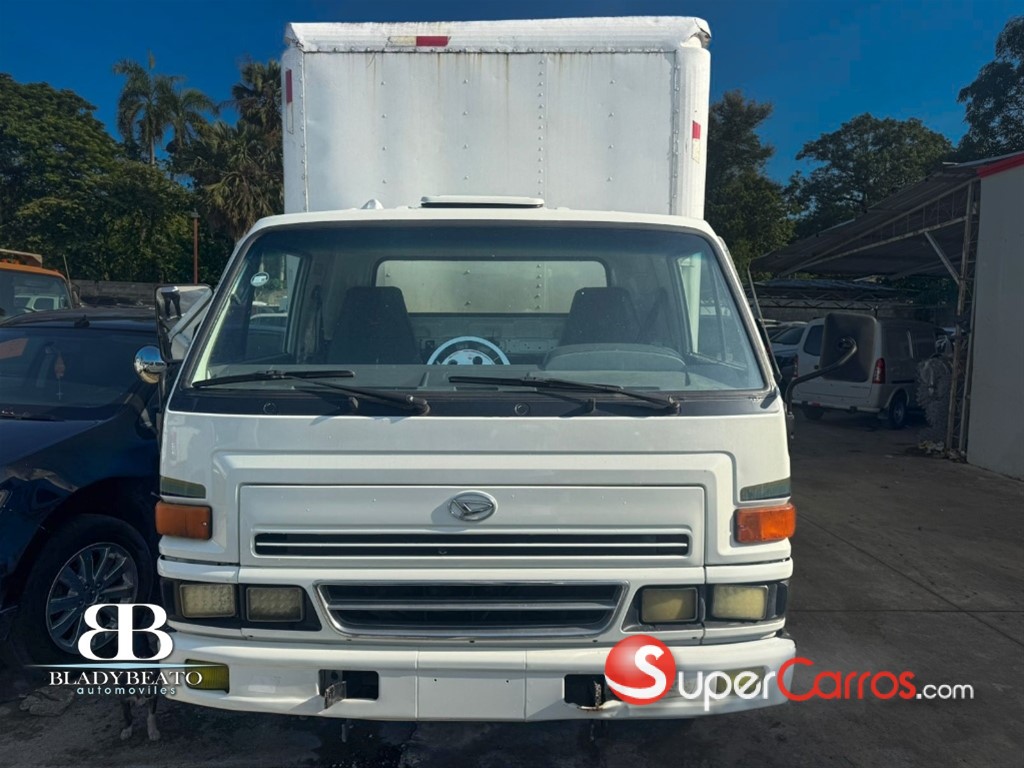 2009 Daihatsu Delta Furgon — foto 5 / 5