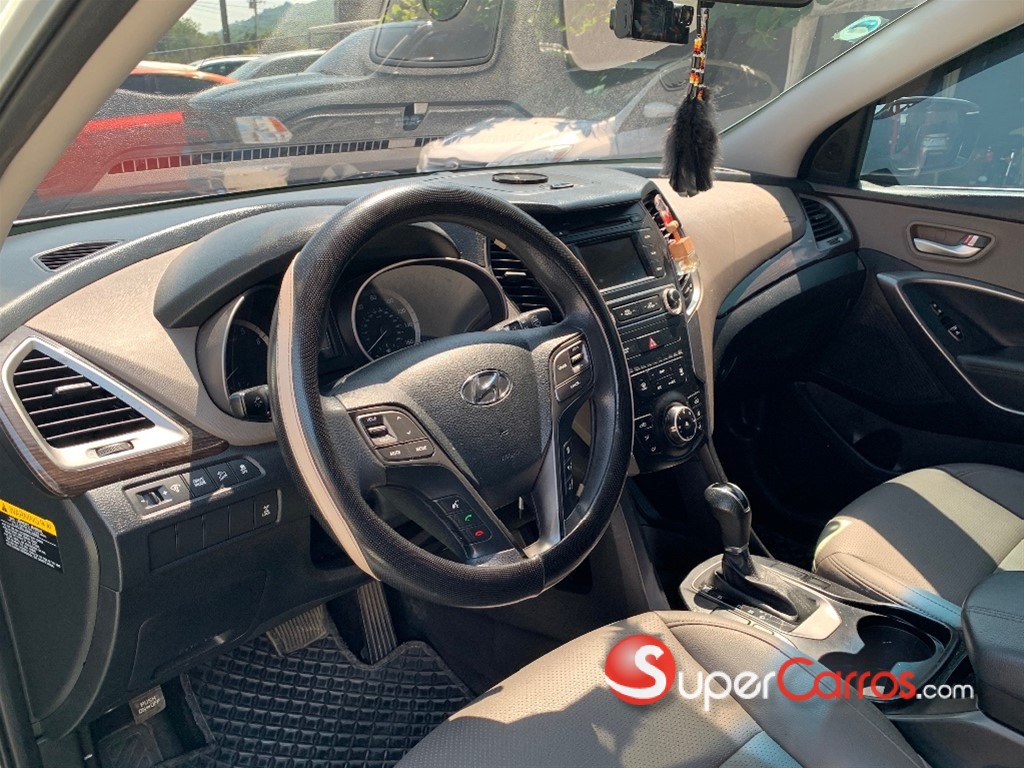 2017 Hyundai Santa Fe Sport — foto 3 / 12