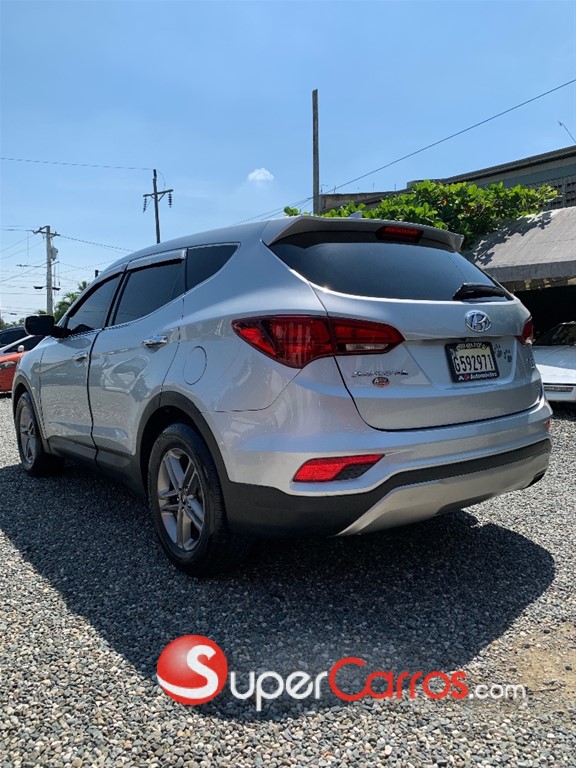 2017 Hyundai Santa Fe Sport — foto 10 / 12