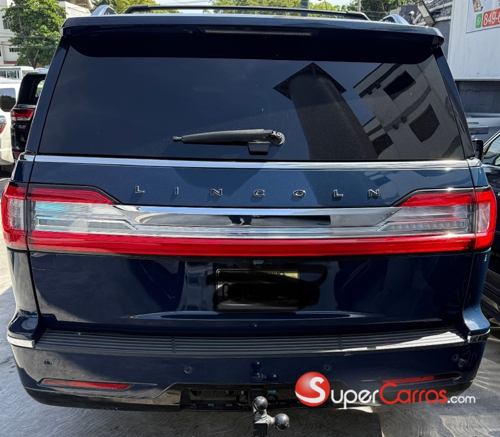 2019 Lincoln Navigator Black Label — foto 4 / 12