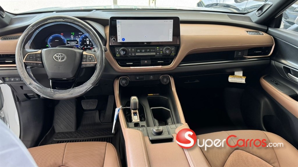 2025 Toyota Grand Highlander Max Platinum Hybrid — foto 6 / 9