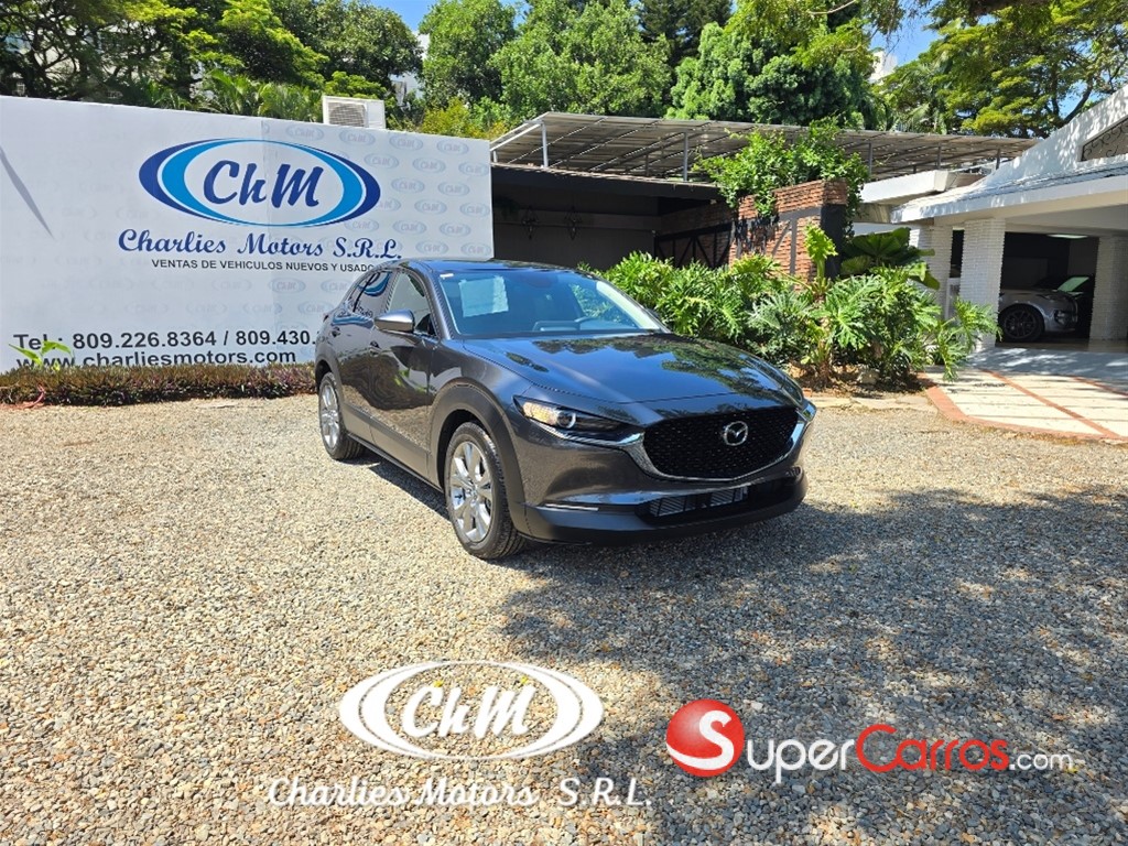 2027 Mazda CX-30 GS — foto 2 / 10