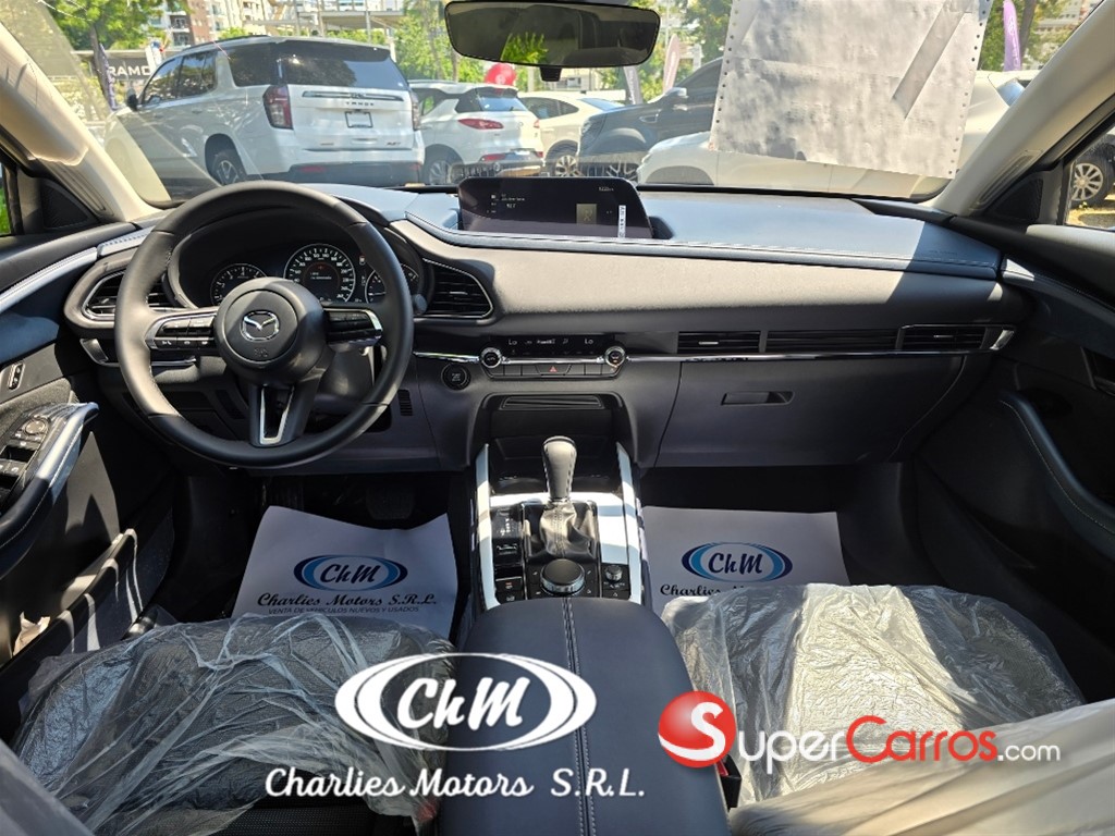 2027 Mazda CX-30 GS — foto 9 / 10
