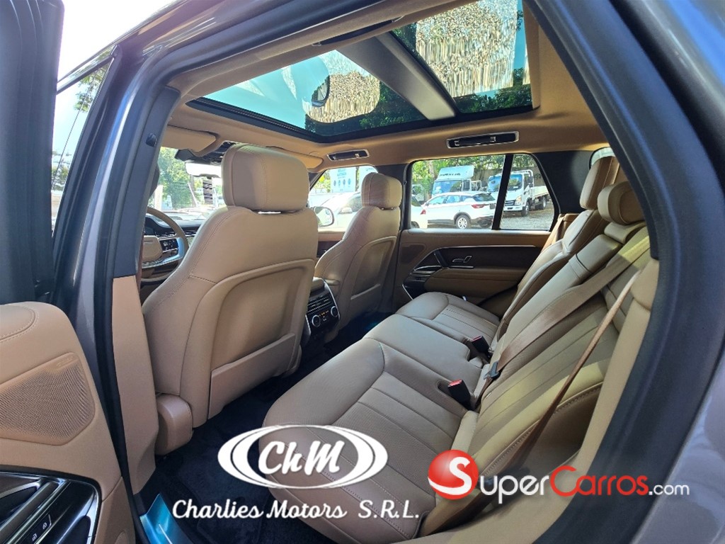 2026 Land Rover Range Rover HSE — foto 6 / 12