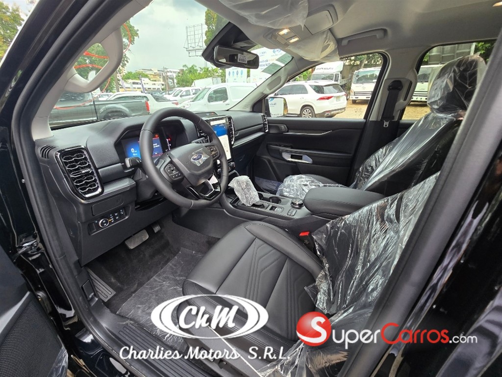 2025 Ford Everest TREND — foto 5 / 12