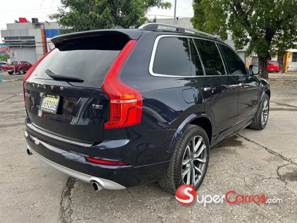 2019 Volvo XC90 Momentum T6 — foto 4 / 12