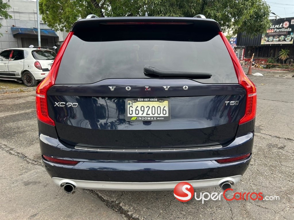 2019 Volvo XC90 Momentum T6 — foto 6 / 12