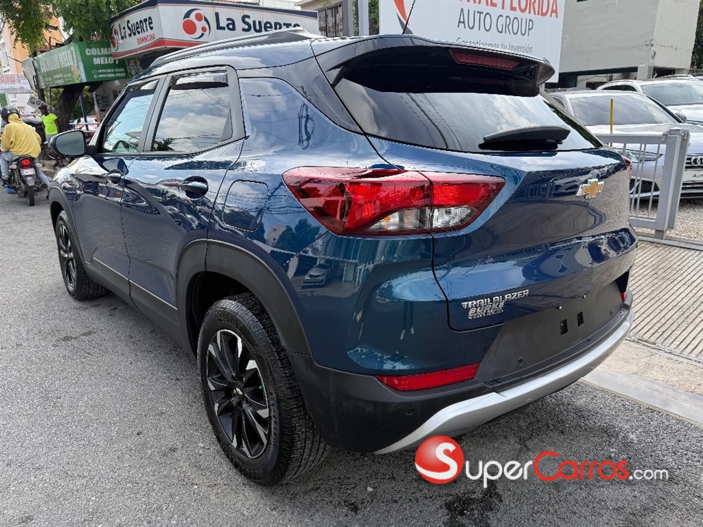 2021 Chevrolet Trailblazer L T — foto 4 / 11