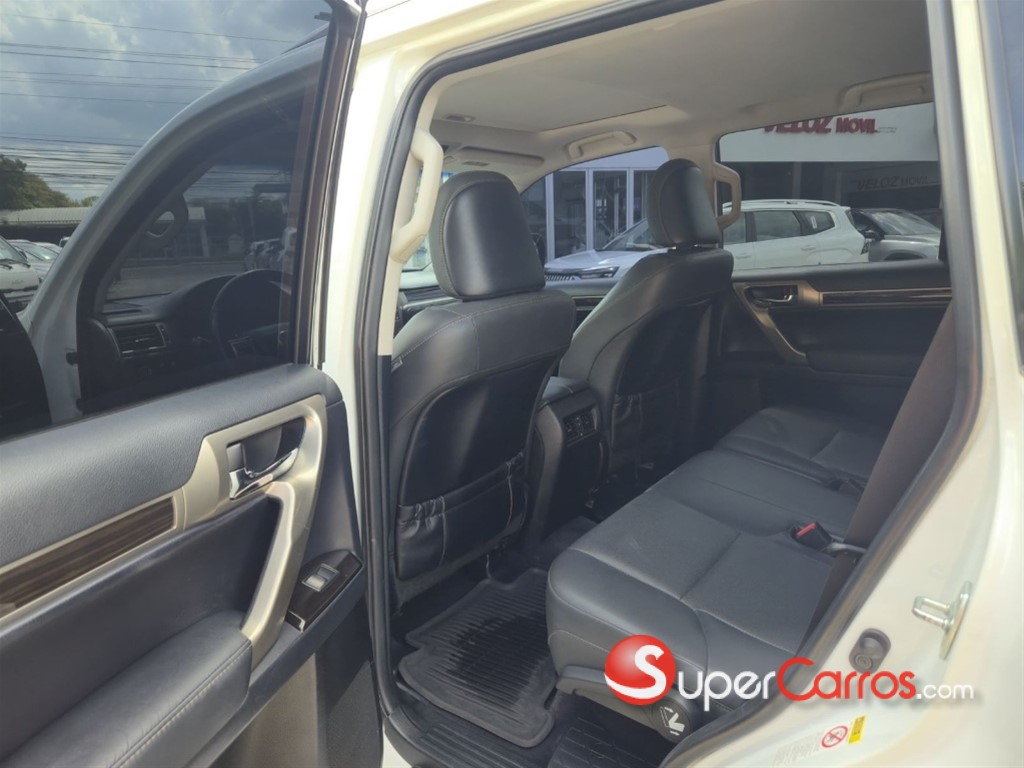 2014 Lexus GX 460 — foto 7 / 10
