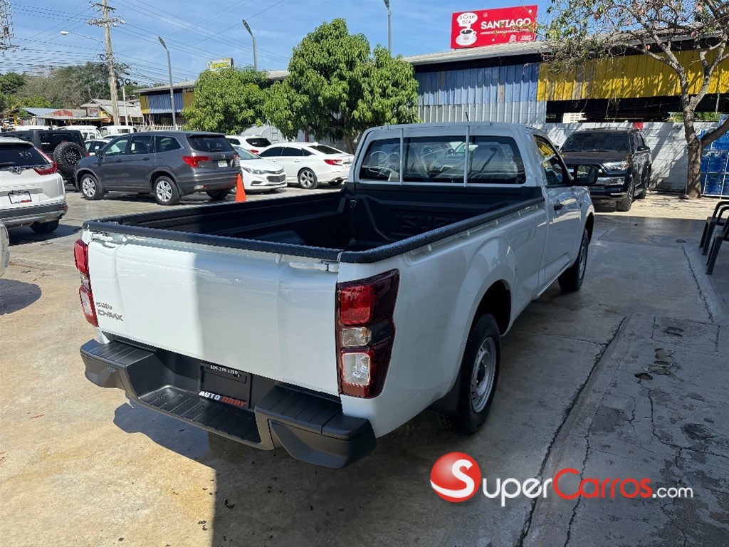 2026 Isuzu DMAX — foto 4 / 9