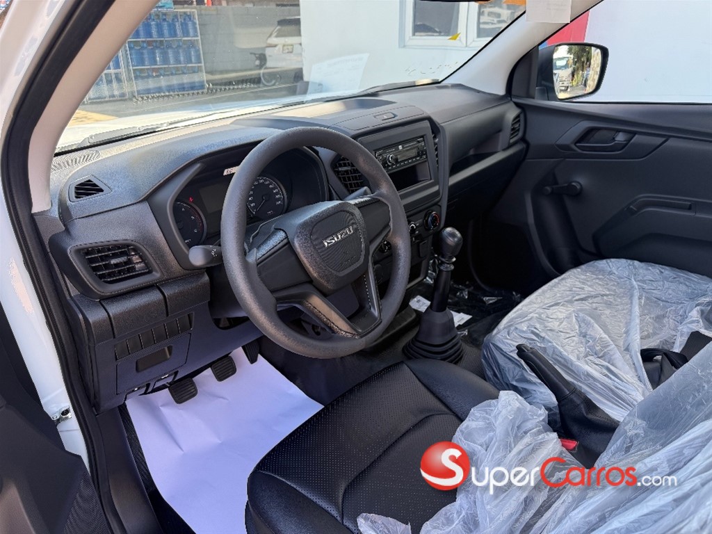 2026 Isuzu DMAX — foto 7 / 9