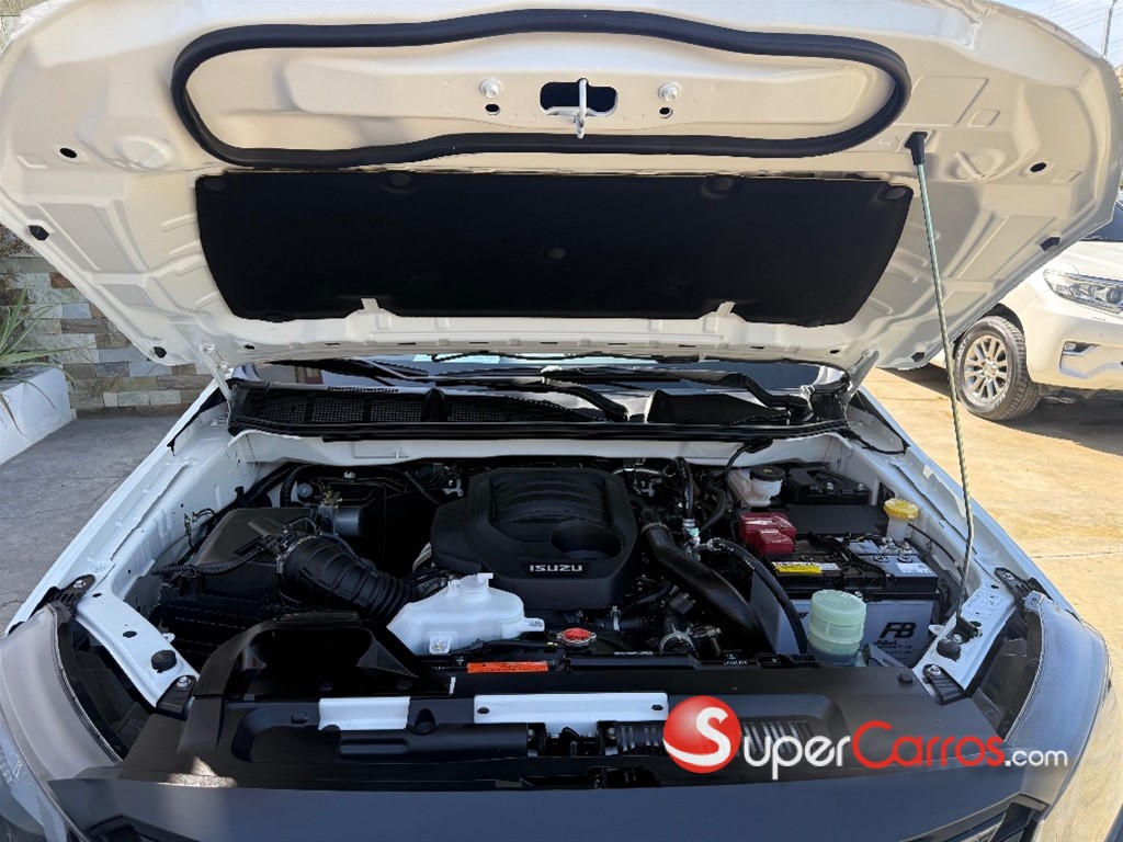 2026 Isuzu DMAX — foto 9 / 9