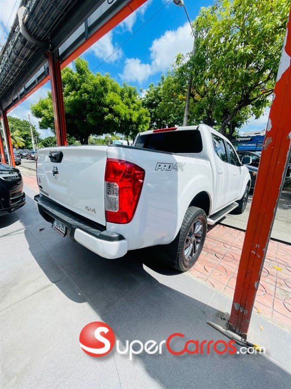 2017 Nissan Frontier NP300 — foto 10 / 12