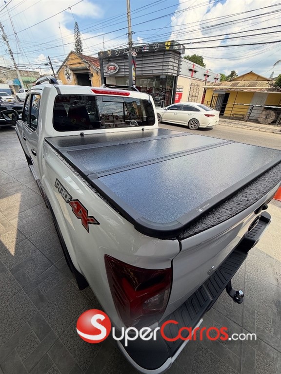 2026 Nissan Navara PRO X4 — foto 9 / 12
