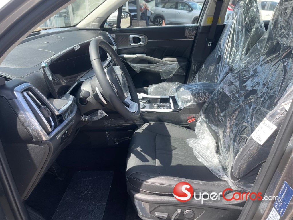 2027 Kia Sorento MQ4 Limited — foto 5 / 9