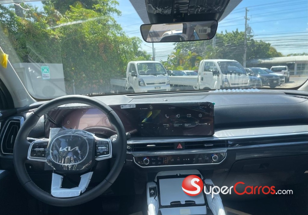 2027 Kia Sorento MQ4 Limited — foto 7 / 9