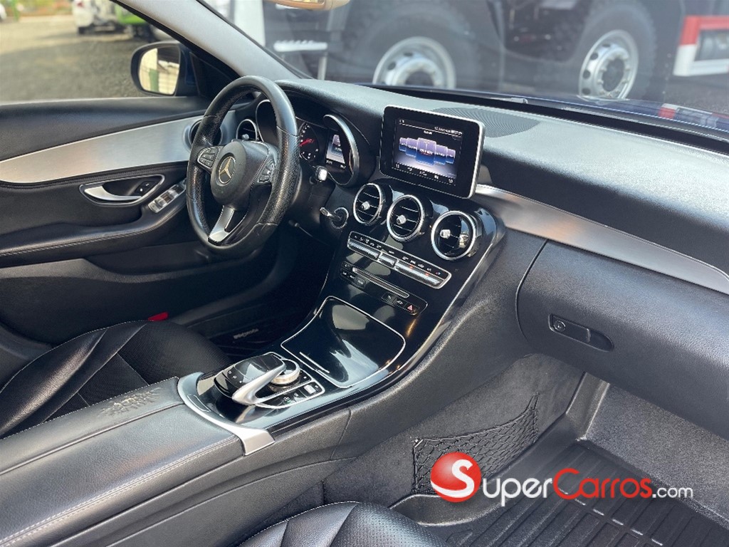 2015 Mercedes-Benz Clase C 250 — foto 5 / 11