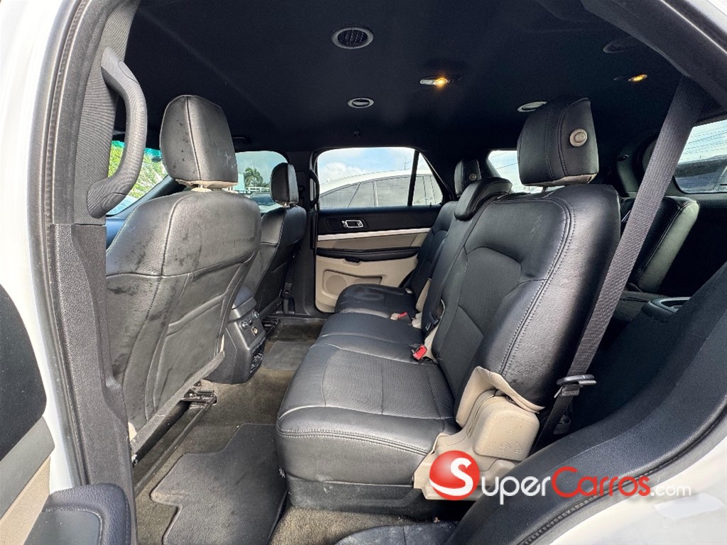 2018 Ford Explorer — foto 6 / 9