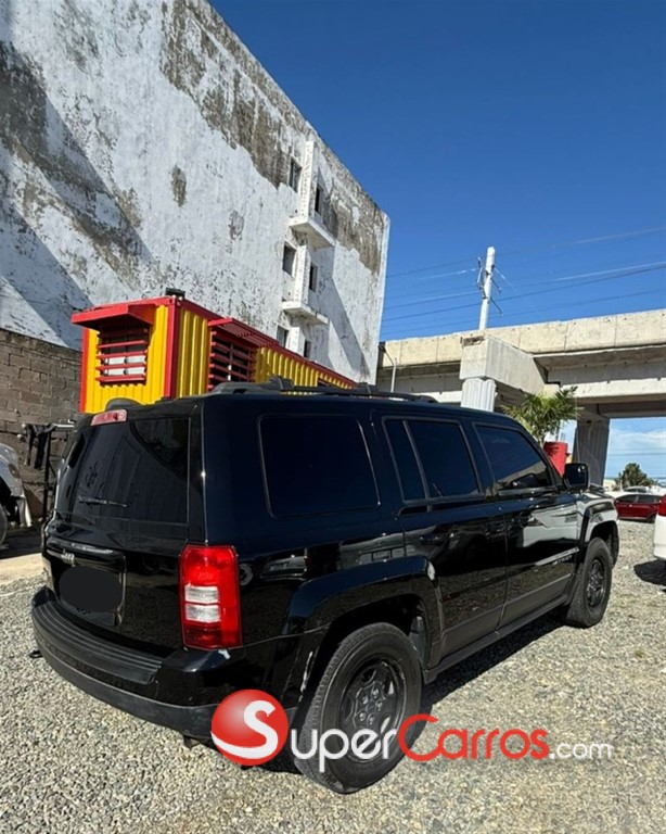 2017 Jeep Patriot — foto 4 / 9
