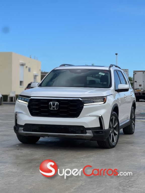 2023 Honda Pilot Touring