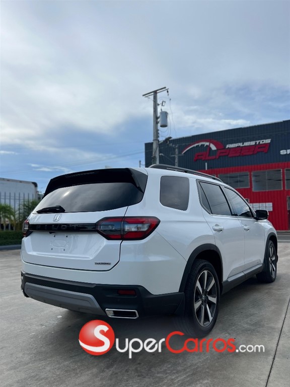 2023 Honda Pilot Touring — foto 5 / 12