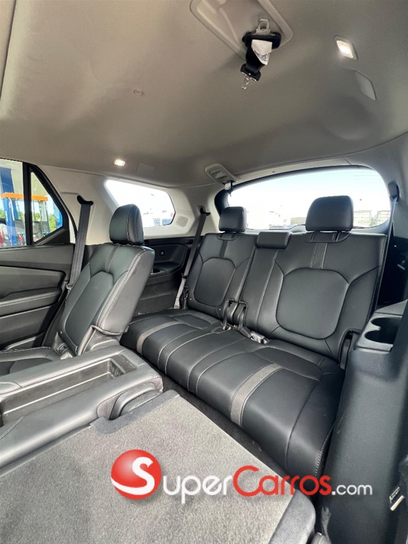 2023 Honda Pilot Touring — foto 11 / 12