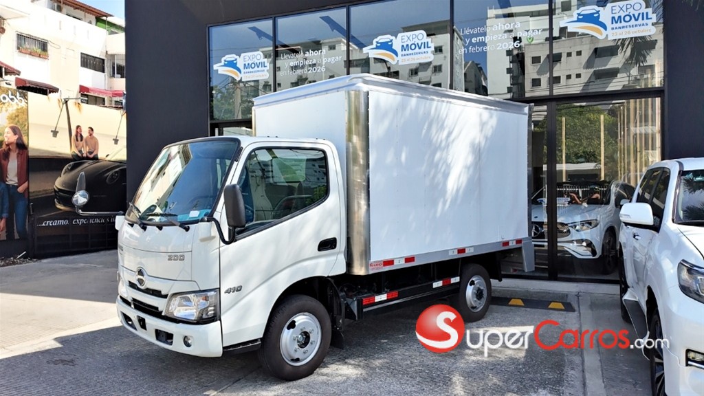 2025 Hino 200
