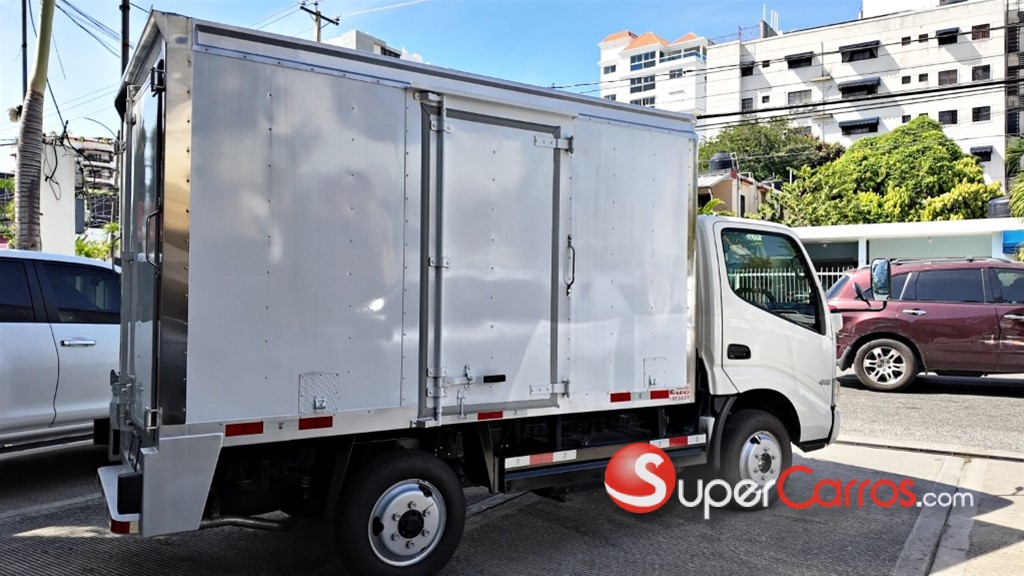2025 Hino 200 — foto 11 / 11