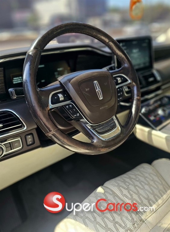 2019 Lincoln Navigator Black Label — foto 3 / 10