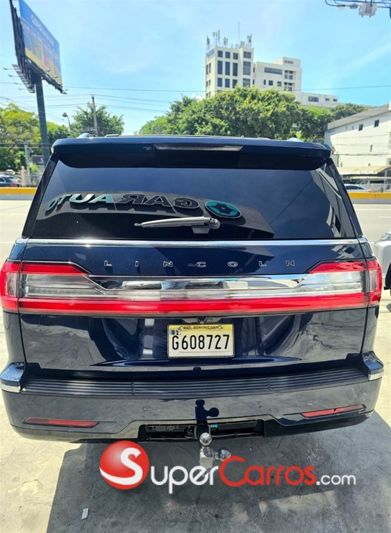 2019 Lincoln Navigator Black Label — foto 7 / 10