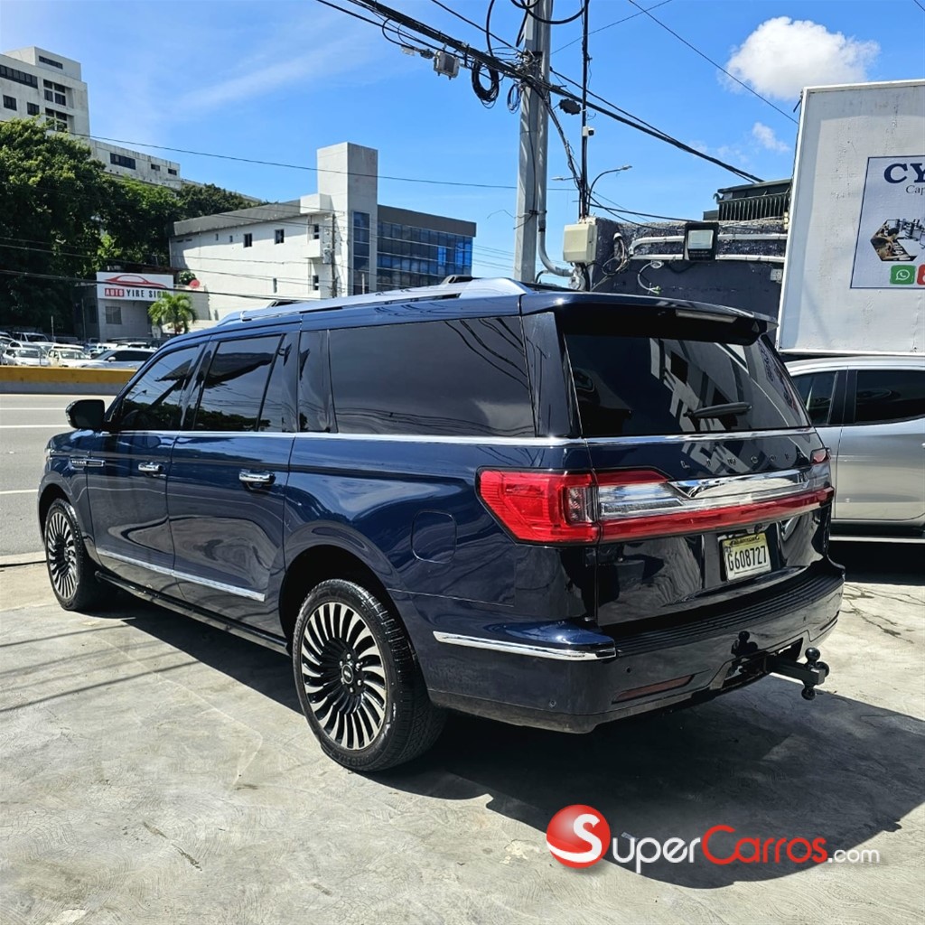 2019 Lincoln Navigator Black Label — foto 8 / 10