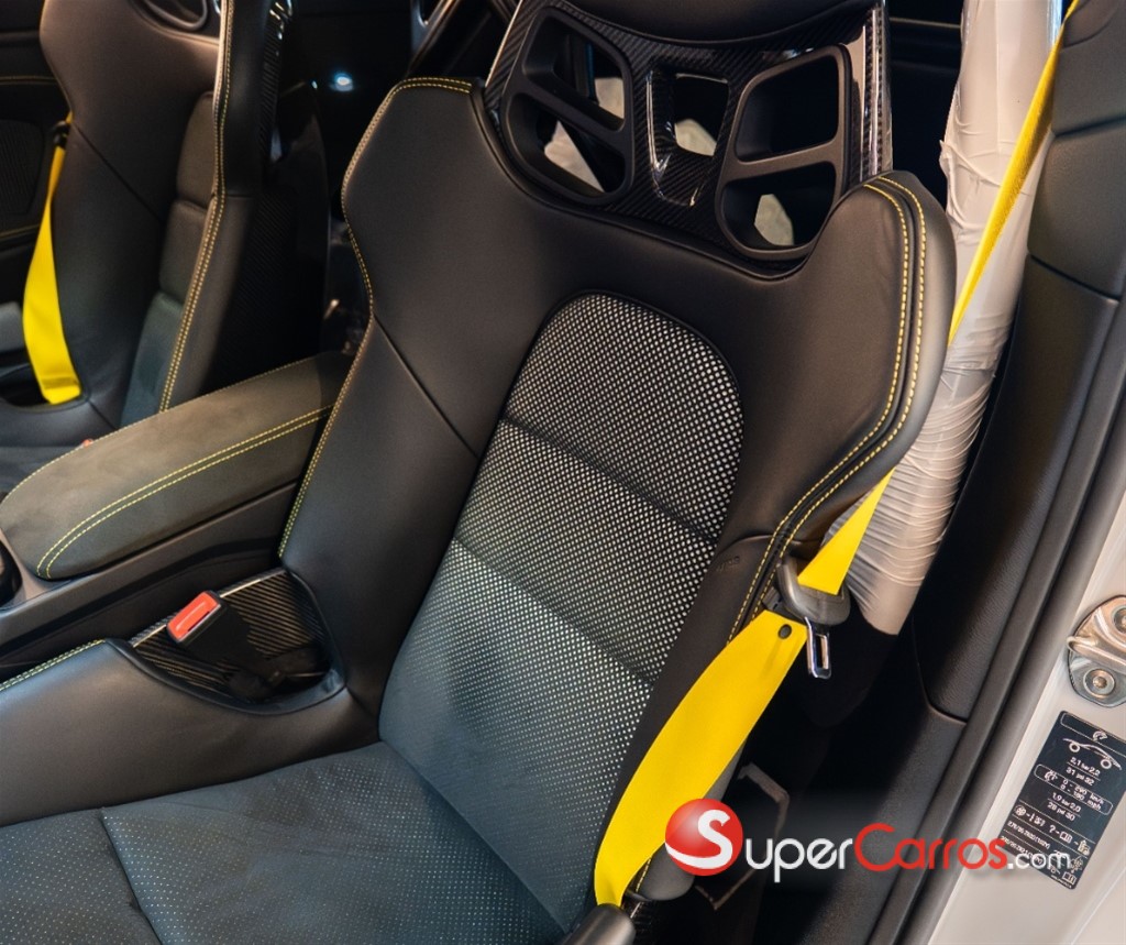 2025 Porsche 911 GT3 RS — foto 8 / 12