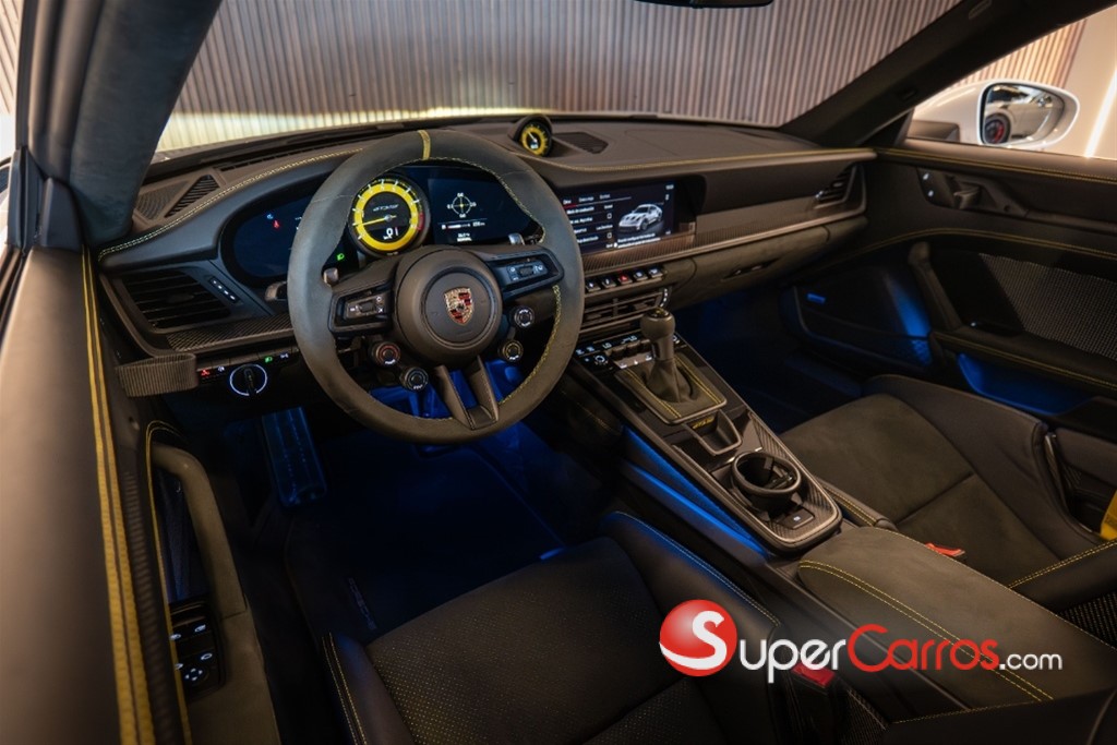 2025 Porsche 911 GT3 RS — foto 11 / 12