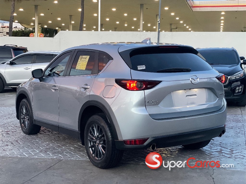 2020 Mazda CX-5 Touring — foto 6 / 11