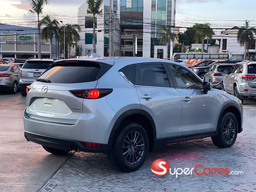 2020 Mazda CX-5 Touring — foto 10 / 11