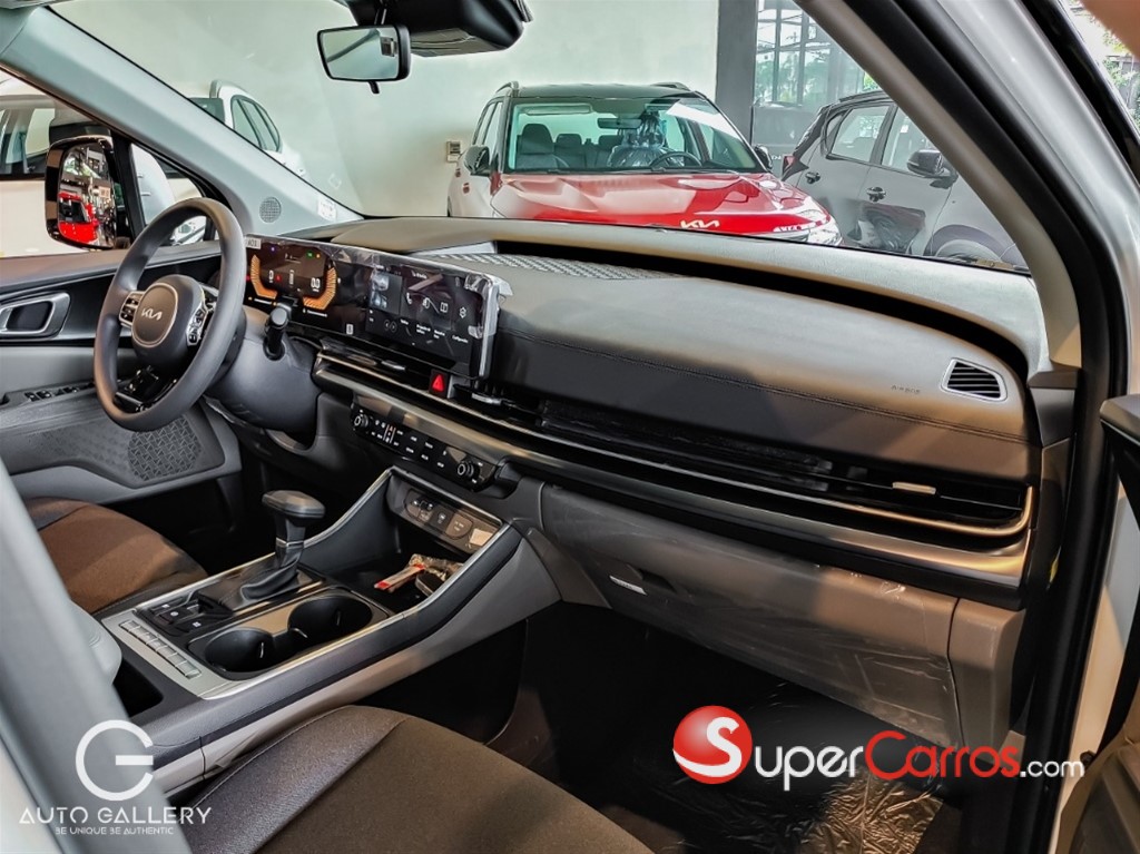 2026 Kia Carnival — foto 6 / 10