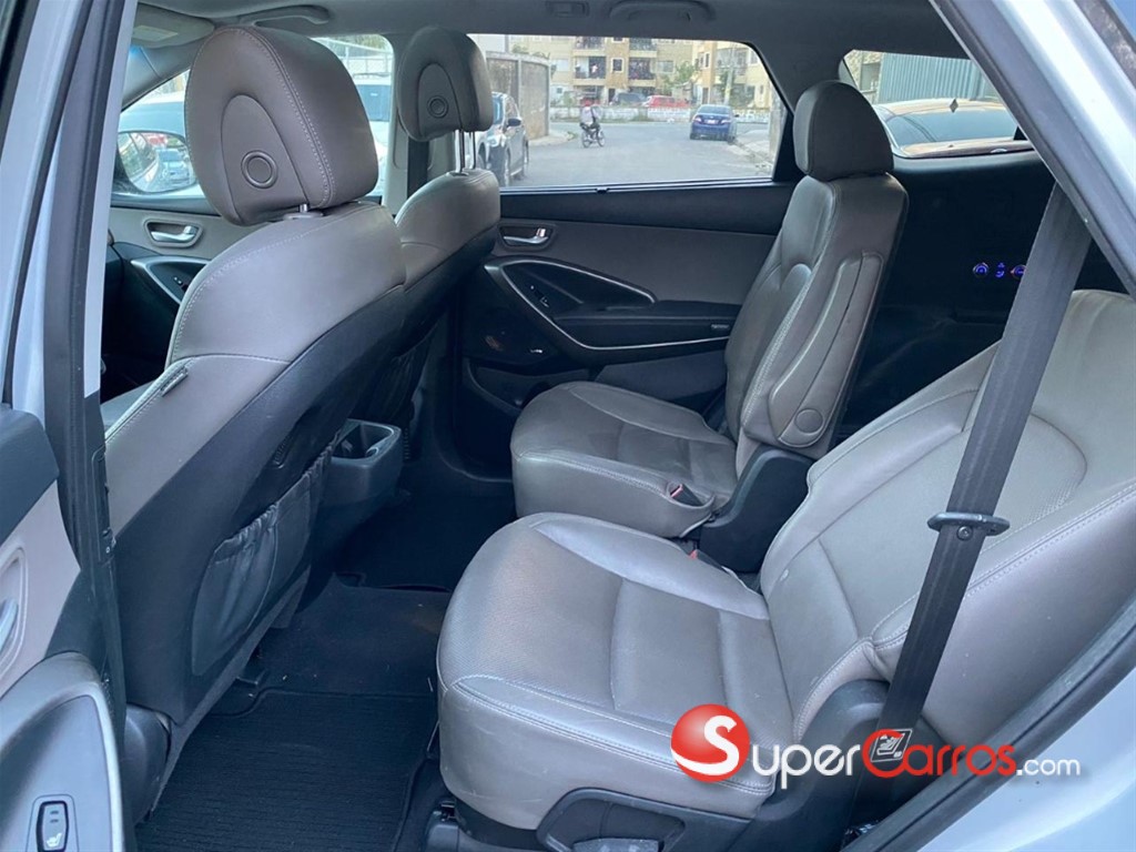 2017 Hyundai Grand Santa Fe Limited Ultimate — foto 4 / 12