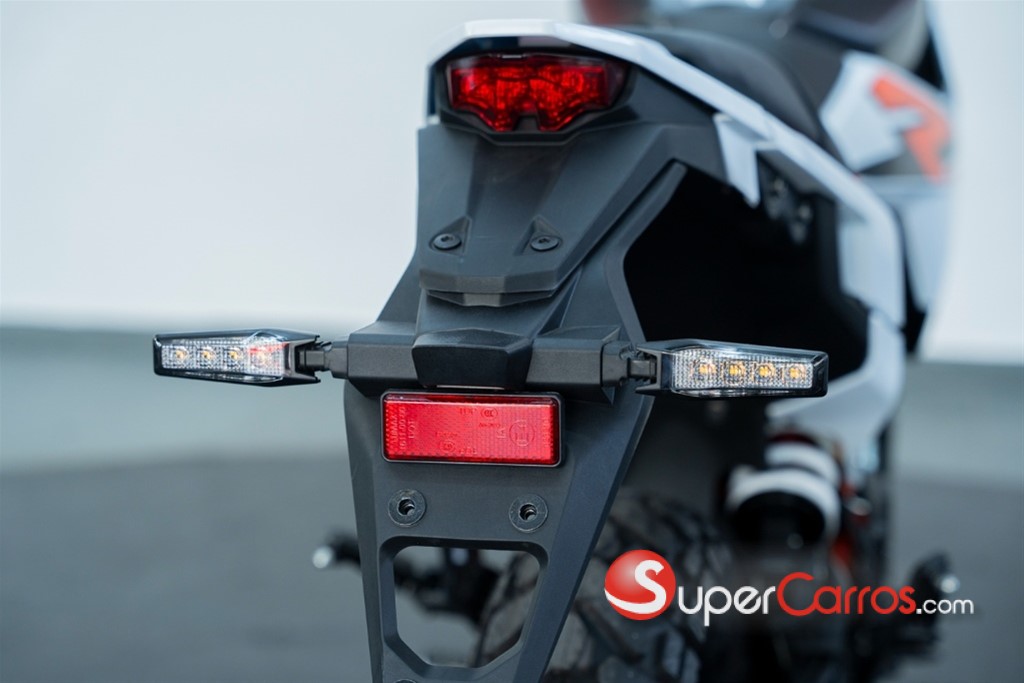 2025 KTM 390 ADVENTURE — foto 10 / 12